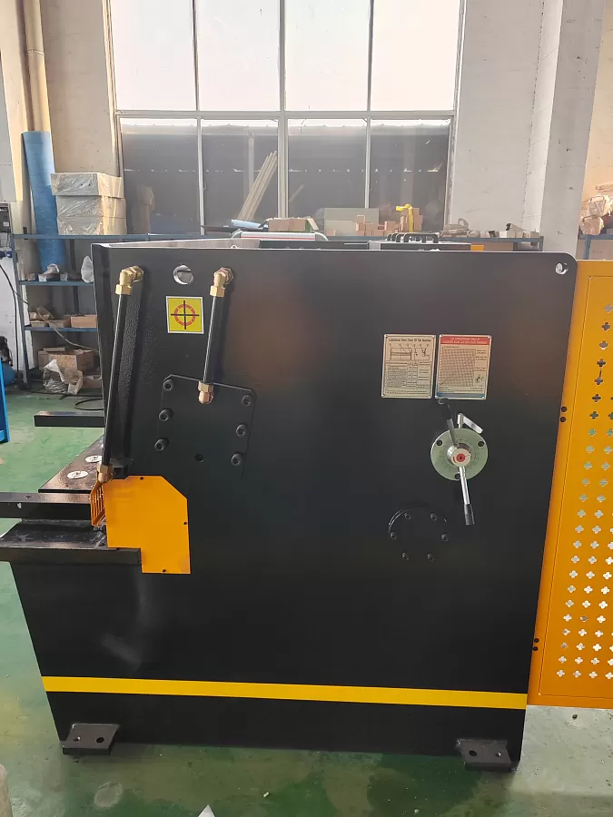 Гильотина гидравлическая Stalex HSB 4000x10