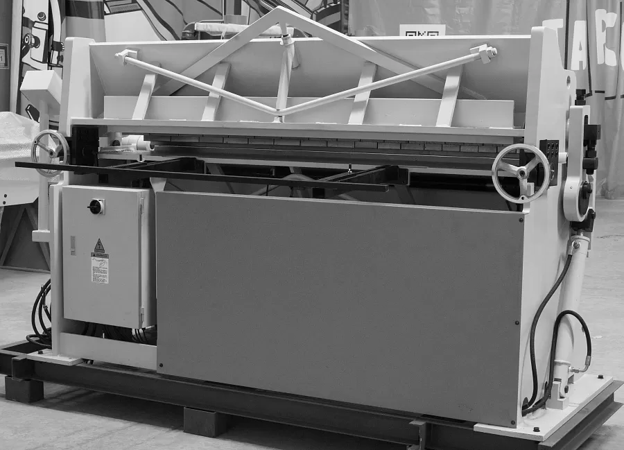 Станок листогибочный гидравлический Stalex HW2500x4.0