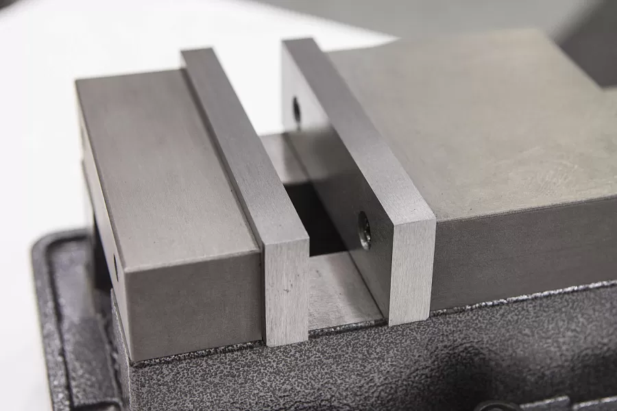 Тиски станочные Stalex QM16200